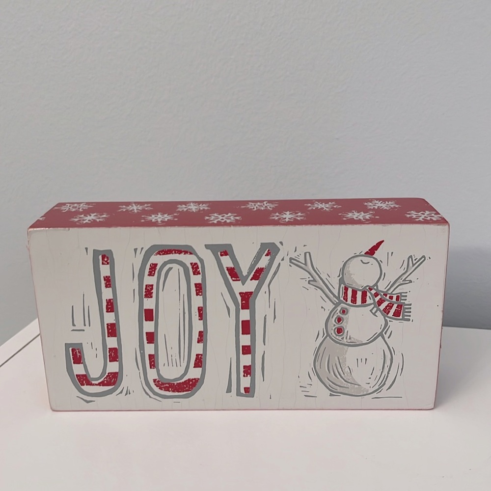 Christmas JOY sign